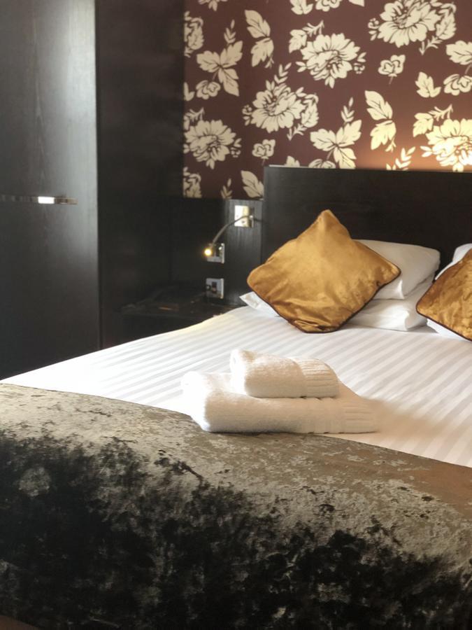 The Bluebell Hotel Нит Экстерьер фото